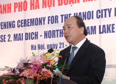 ພິທີເປີດສະຫຼອງທາງຄົມມະນາຄົມແລວທີ 3 ຂອງຮ່າໂນ້ຍ